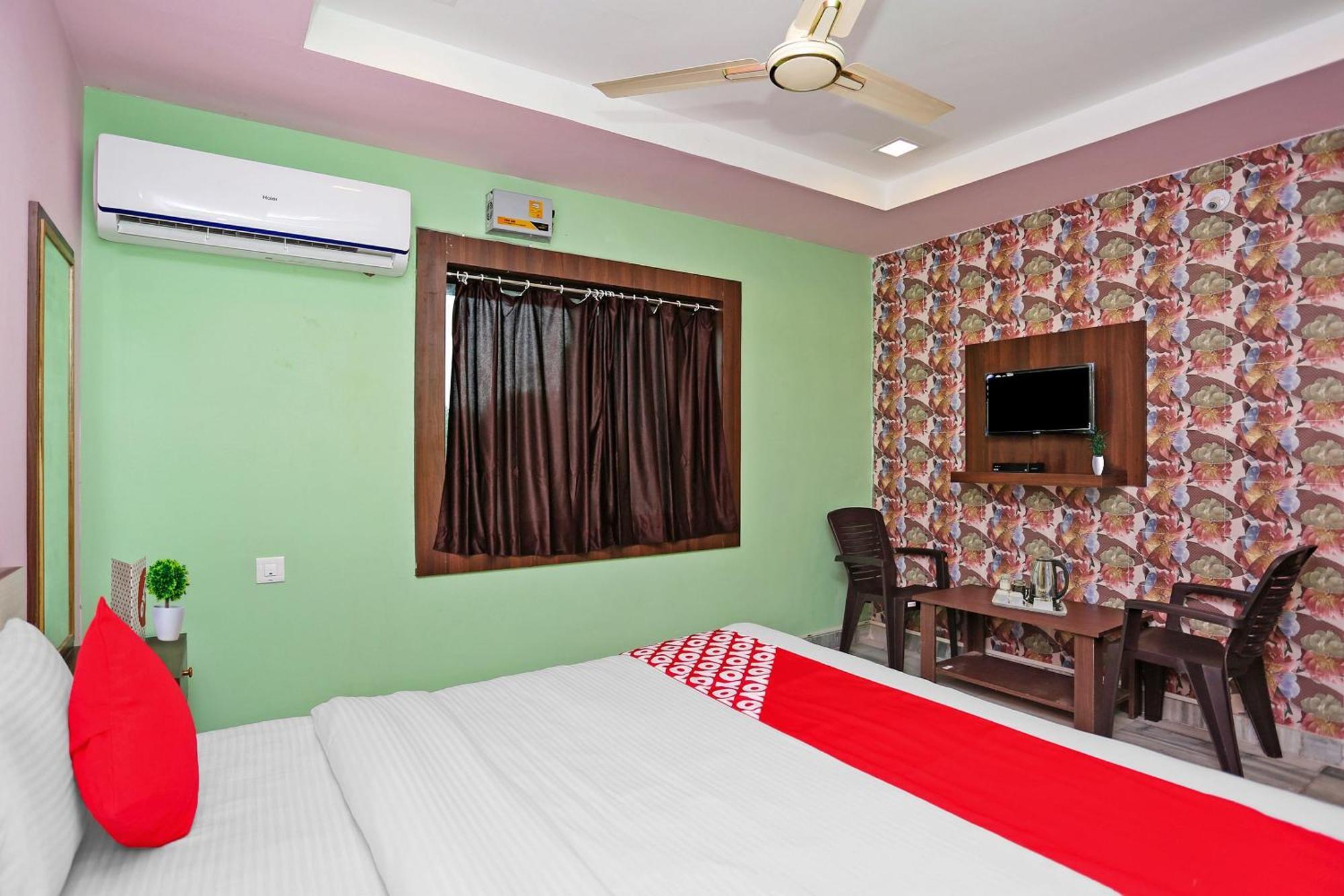 Super Collection O Aryan Hotel Khandagiri Екстер'єр фото